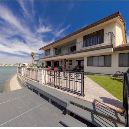 Tranquil Spacious Lake Front Home Near Everything Victorville Exterior photo